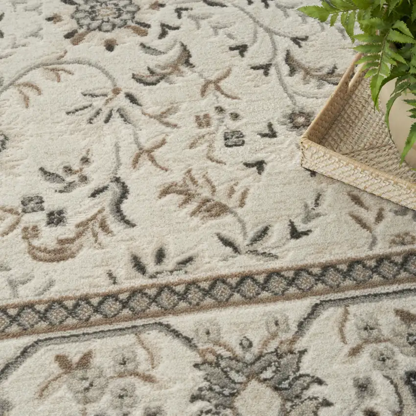 Cream Floral Distressed Area Rug Photo 9