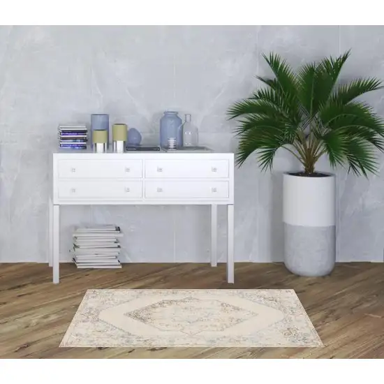 Cream Geometric Area Rug Photo 1