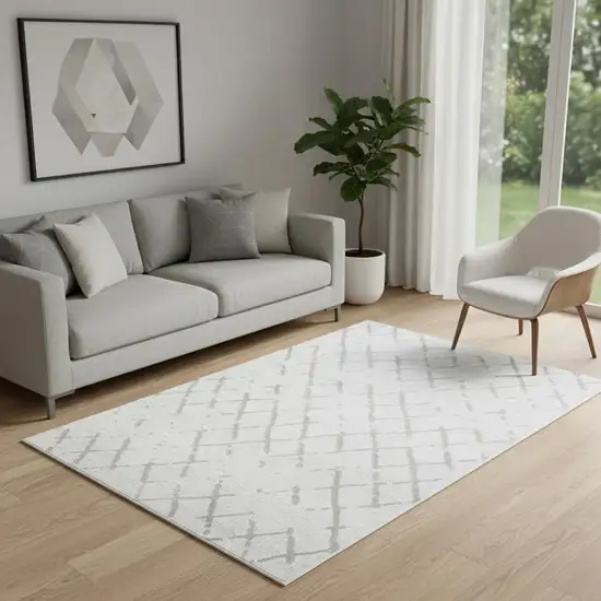 Cream Geometric Area Rug Photo 1