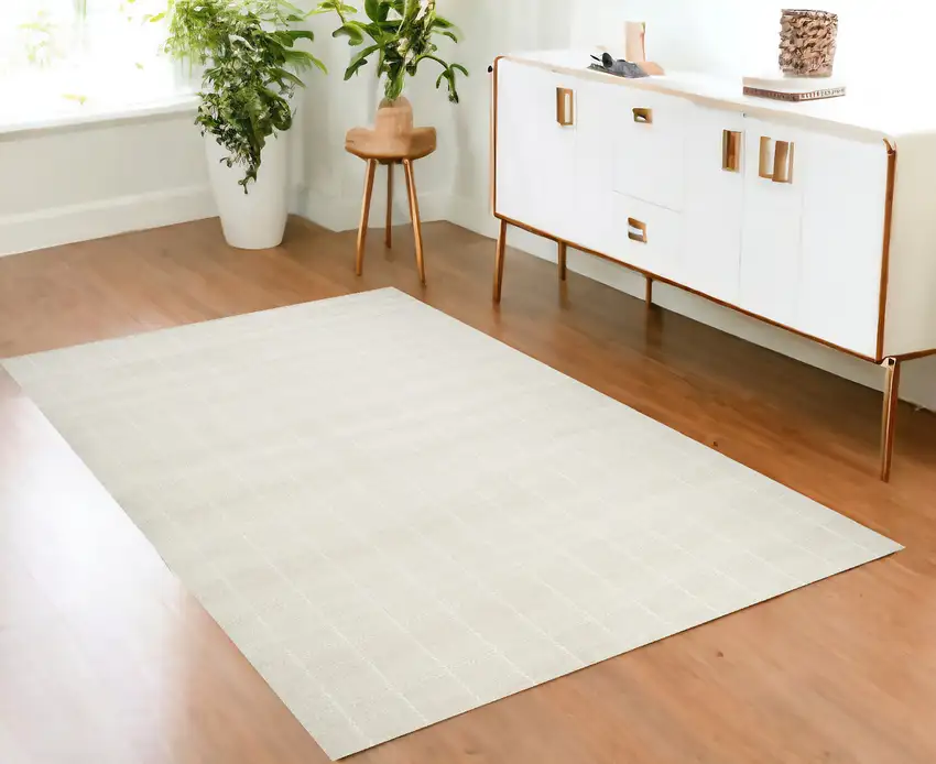 Cream Geometric Area Rug Photo 1