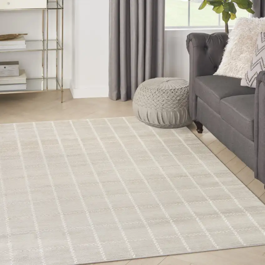 Cream Geometric Area Rug Photo 3