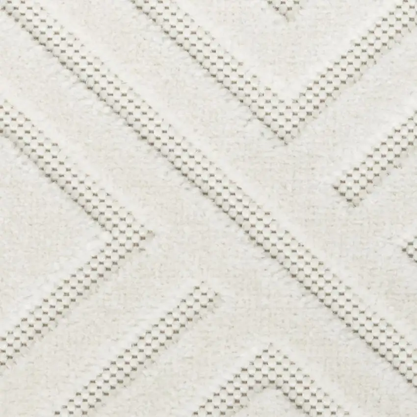 Cream Geometric Area Rug Photo 3