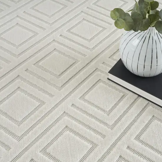 Cream Geometric Area Rug Photo 7