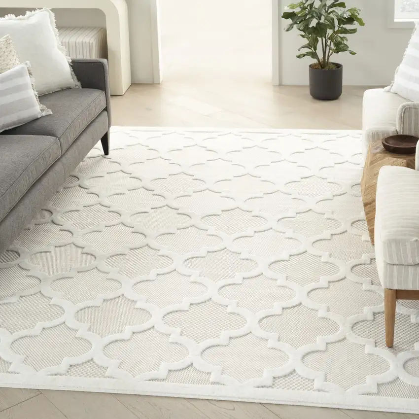 Cream Geometric Flatweave Area Rug Photo 3