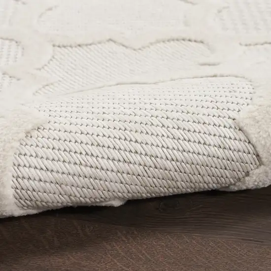 Ivory And White Indoor Outdoor Area Rug Photo 8