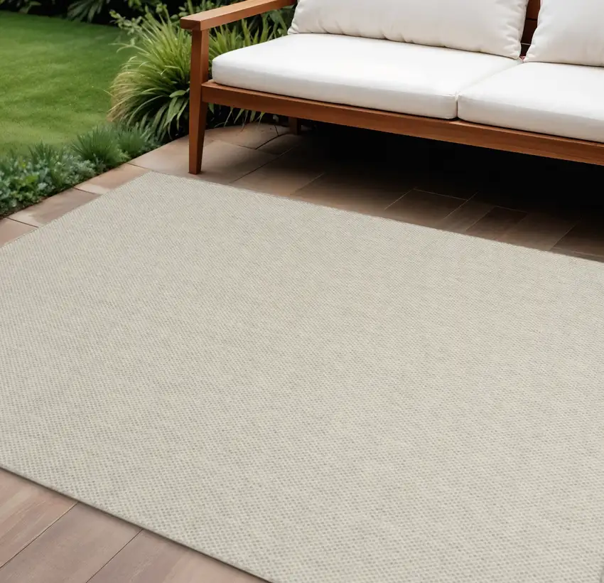 Ivory And Silver Indoor Outdoor Area Rug Photo 1