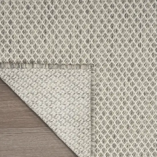 Ivory and Silver Indoor Outdoor Area Rug Photo 3