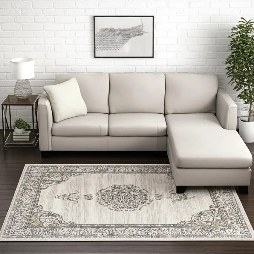 Cream Oriental Area Rug Photo 1