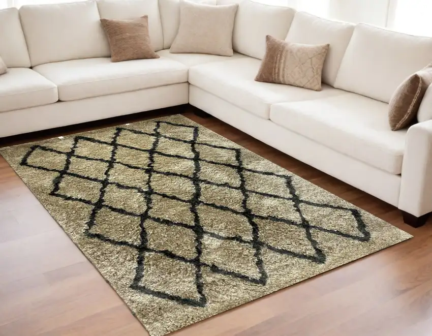 Cream and Black Lattice Area Rug Photo 2