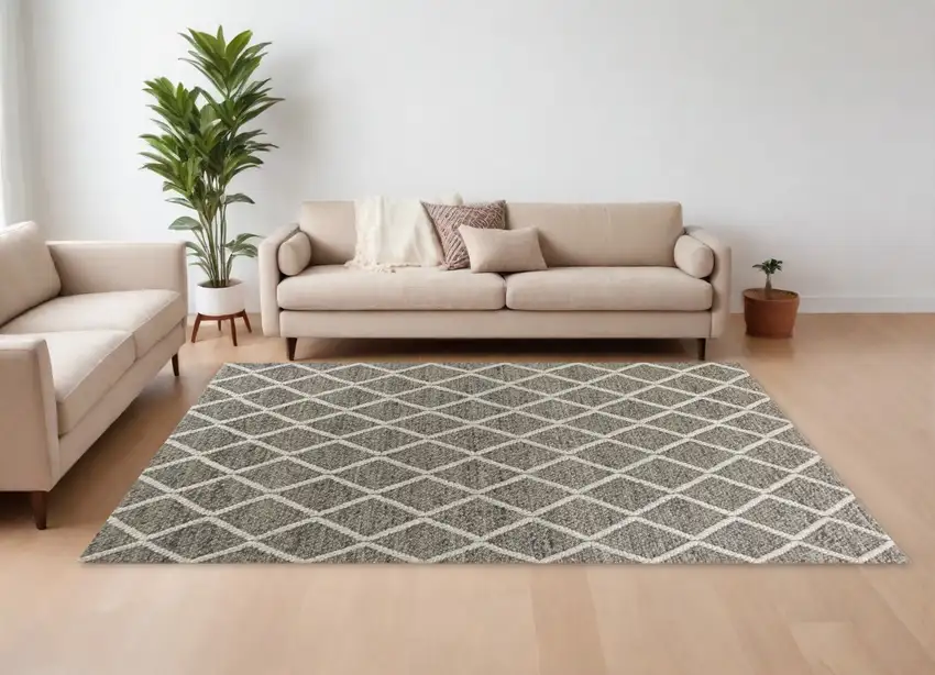 Dark Grey Hand Woven Diamond Pattern Indoor Area Rug Photo 1