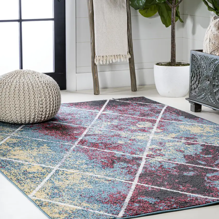 Diamond Area Rug Photo 5