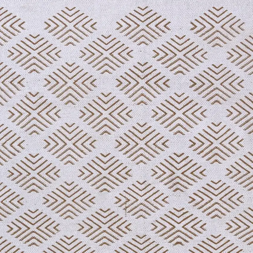 Diamond Hand Woven Area Rug Photo 4