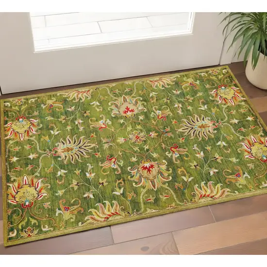 Green Red And Ivory New Zealand Lambs Wool Floral Medallion Hand Tufted Area Rug Photo 1