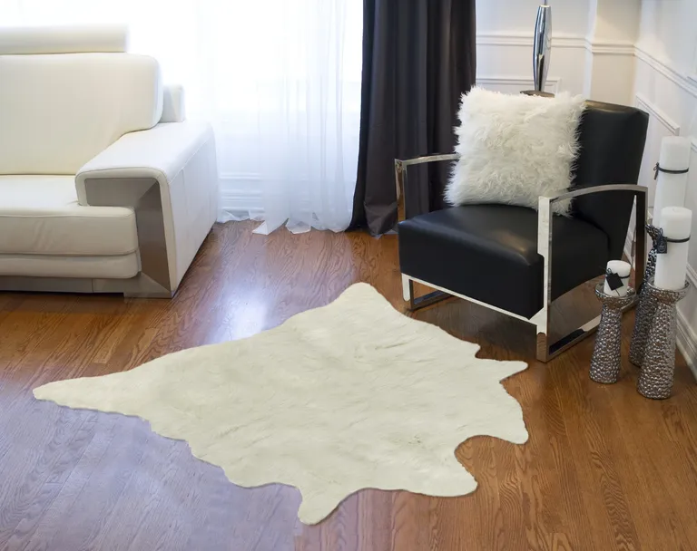 Faux Cowhide Rug   - Off White Photo 3