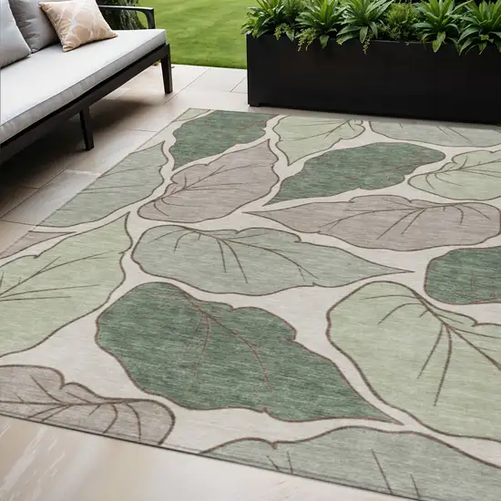 Fern Green And Ivory Botanical Leaves Washable Indoor Outdoor Area Rug Photo 1