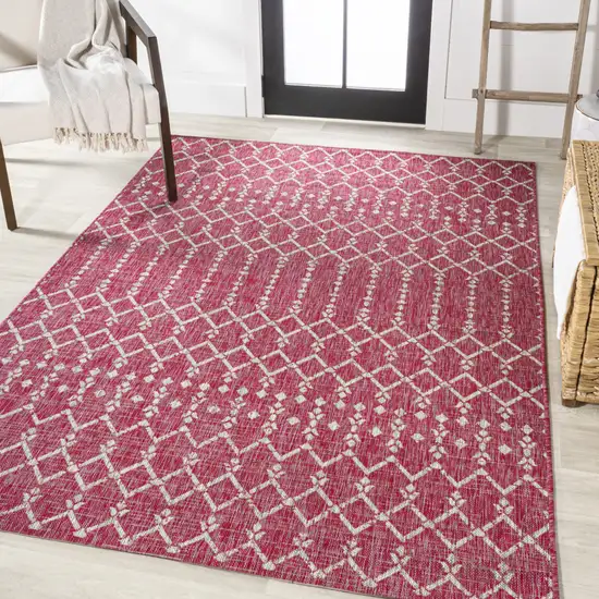 Fuchsia And Light Gray Trellis Indoor Outdoor Area Rug Photo 3