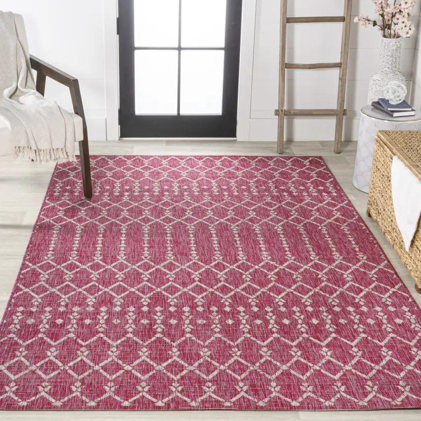 Fuchsia And Light Gray Trellis Indoor Outdoor Area Rug Photo 5