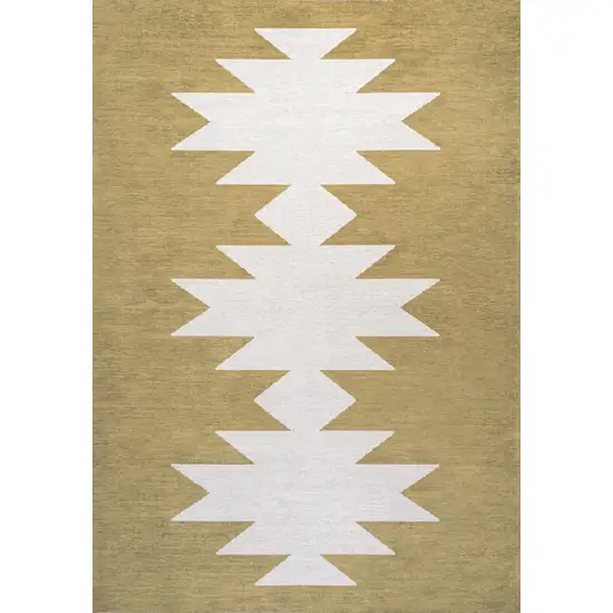 Geometric Area Rug Photo 3