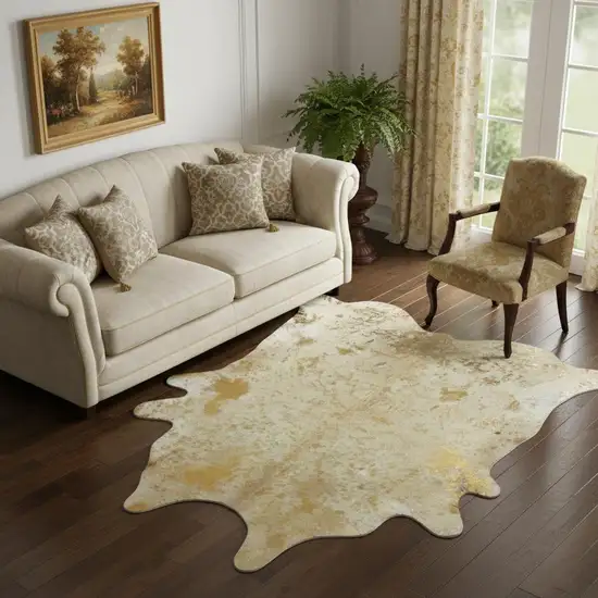 Gold Cowhide Handmade Area Rug Photo 1