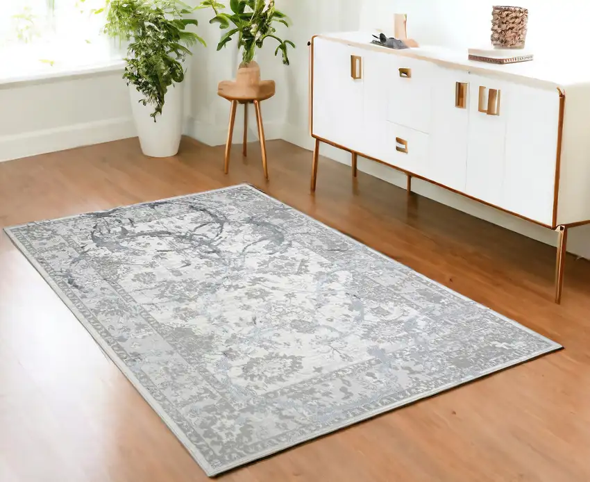 Gray Abstract Area Rug With Fringe Photo 1