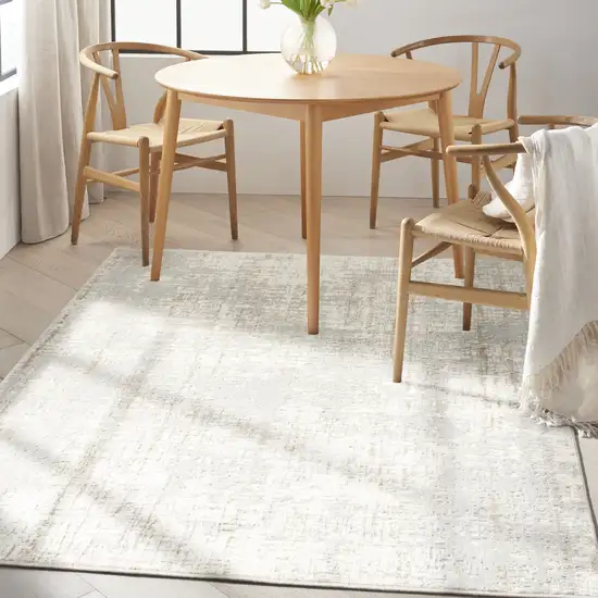 Gray Abstract Area Rug Photo 4