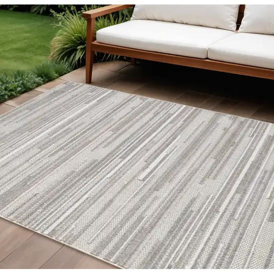Gray Abstract Stain Resistant Indoor Outdoor Area Rug Photo 1