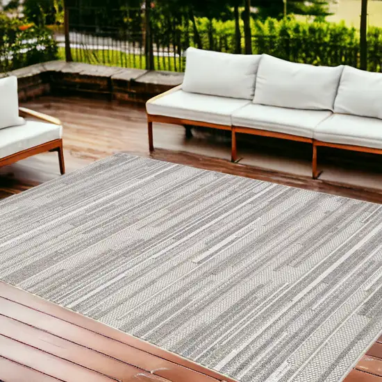 Gray Abstract Stain Resistant Indoor Outdoor Area Rug Photo 1