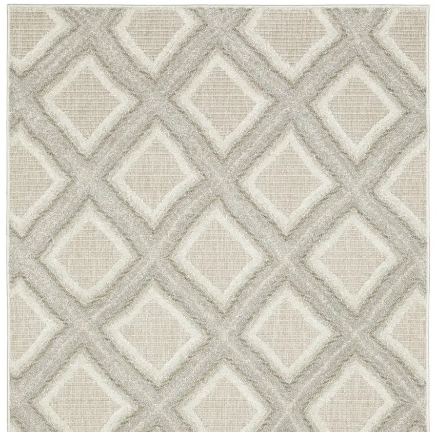 Gray And Beige Diamond Area Rug Photo 5