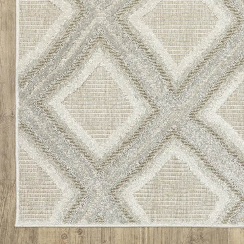 Gray And Beige Diamond Area Rug Photo 4