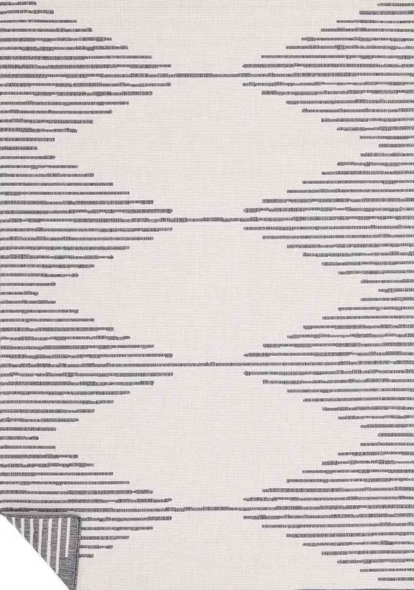 Gray And Beige Geometric Area Rug Photo 4