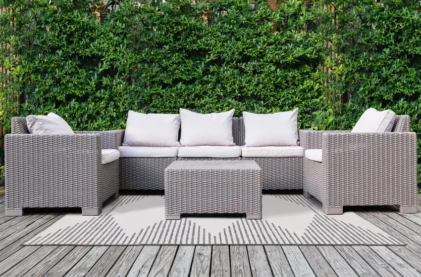 Gray And Beige Geometric Area Rug Photo 5