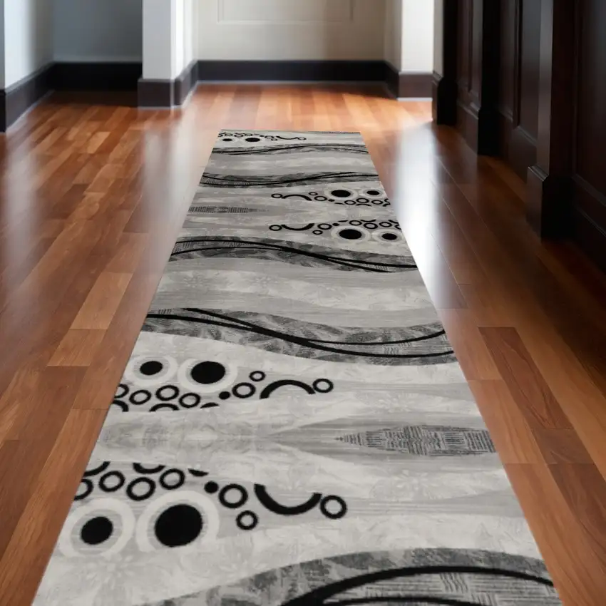 Gray And Black Geometric Area Rug Photo 1