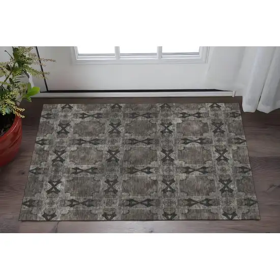 Gray And Charcoal Floral Medallion Washable Area Rug With UV Protection Photo 2