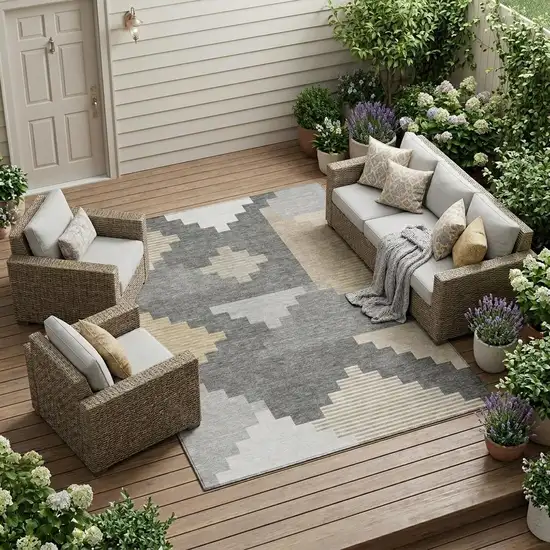 Gray And Graphite Geometric Washable Indoor Outdoor Area Rug Photo 1