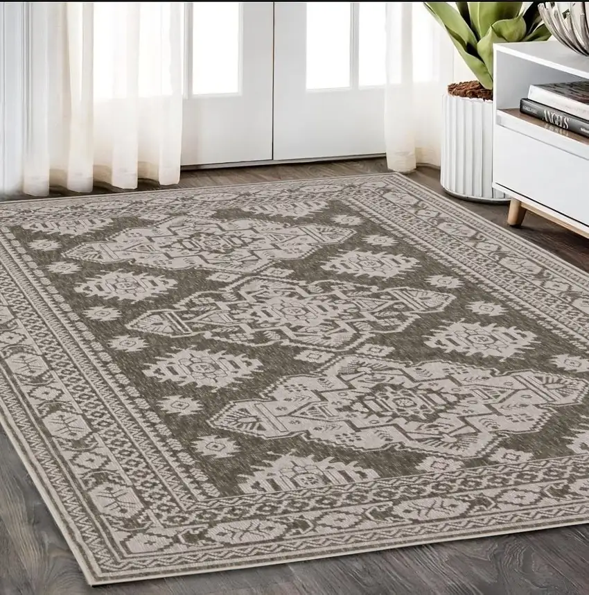 Gray And Gray Medallion Area Rug Photo 1