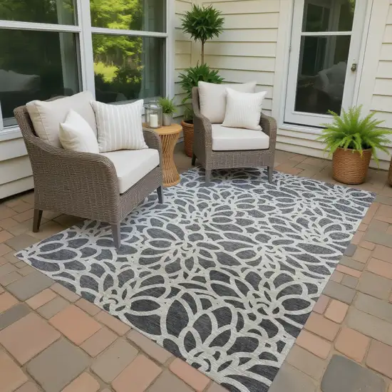 Gray And Ivory Botanical Leaves Washable Indoor Outdoor Area Rug Photo 2