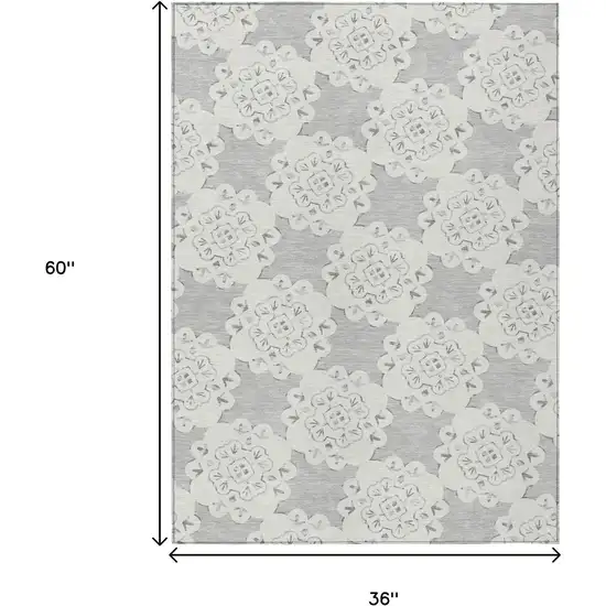 Gray And Ivory Quatrefoil Washable Indoor Outdoor Area Rug Photo 3