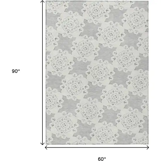 Gray And Ivory Quatrefoil Washable Indoor Outdoor Area Rug Photo 3