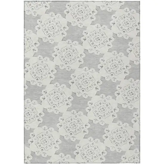 Gray And Ivory Quatrefoil Washable Indoor Outdoor Area Rug Photo 2