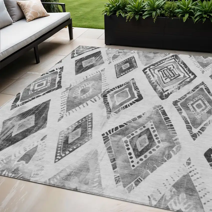 Gray And Silver Aztec Washable Indoor Outdoor Area Rug Photo 2