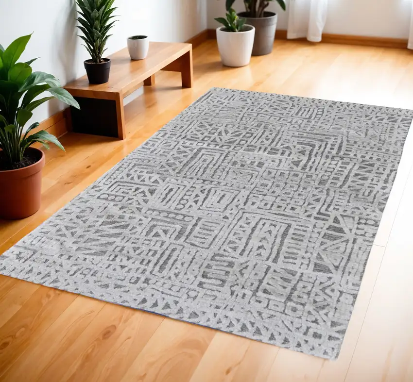 Gray And Silver Geometric Stain Resistant Area Rug Photo 2