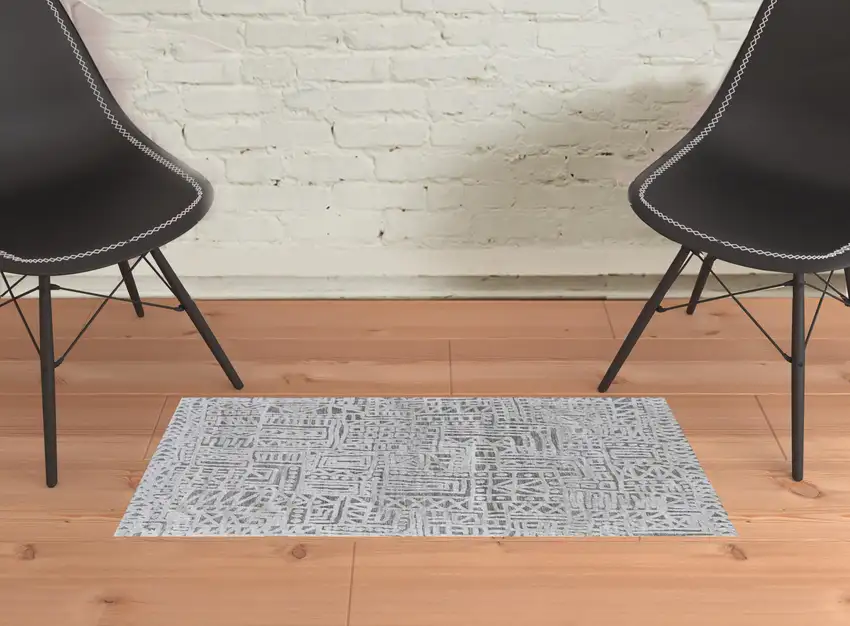 Gray And Silver Geometric Stain Resistant Area Rug Photo 2