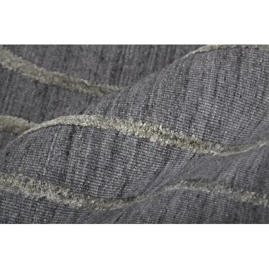 Gray And Silver Hand Woven Area Rug Photo 4