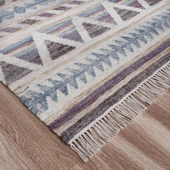 Gray And Tan Jute Geometric Hand Woven Area Rug Photo 3