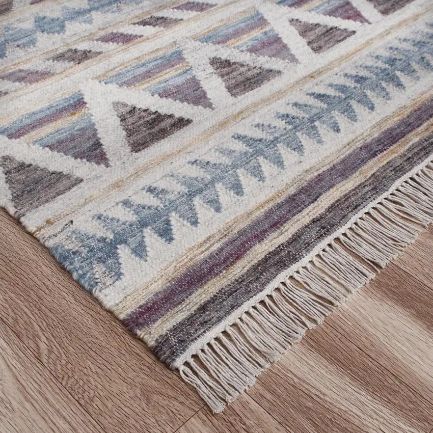 Gray And Tan Jute Geometric Hand Woven Area Rug Photo 3