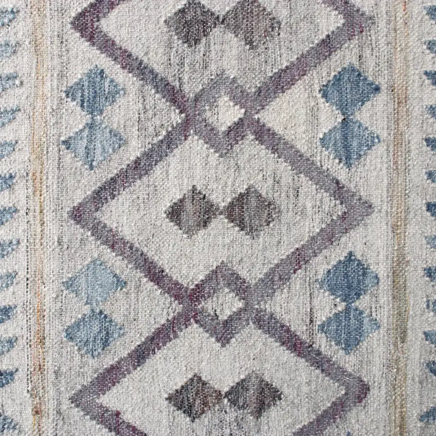 Gray And Tan Jute Geometric Hand Woven Area Rug Photo 7