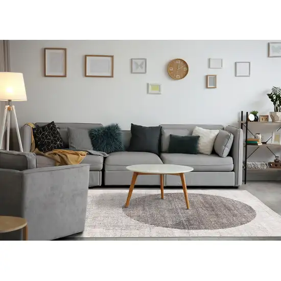 Gray And White Geometric Area Rug Photo 5