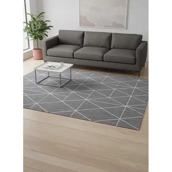 Gray And White Geometric Area Rug Photo 1