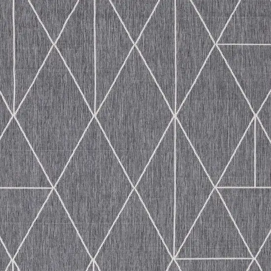 Gray And White Geometric Area Rug Photo 4