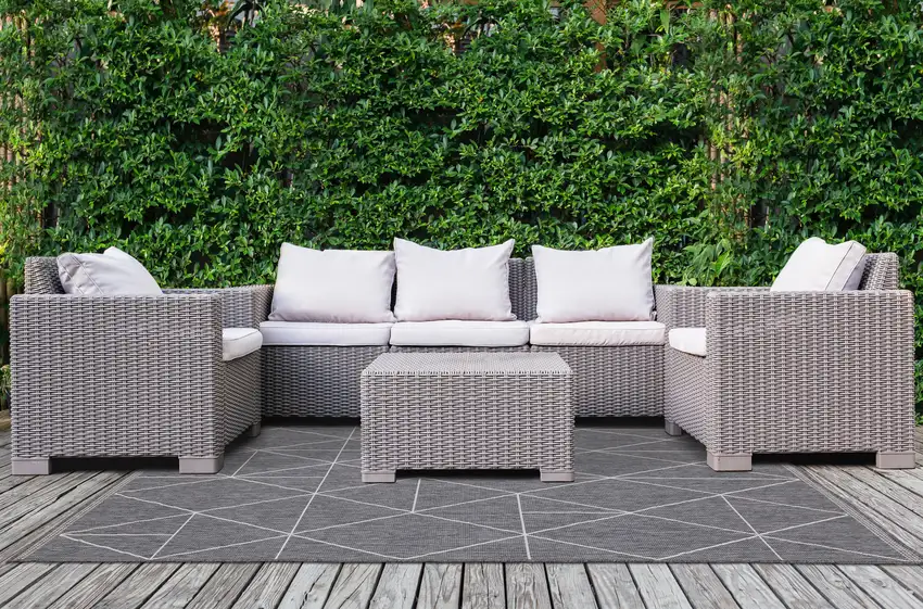 Gray And White Geometric Area Rug Photo 7